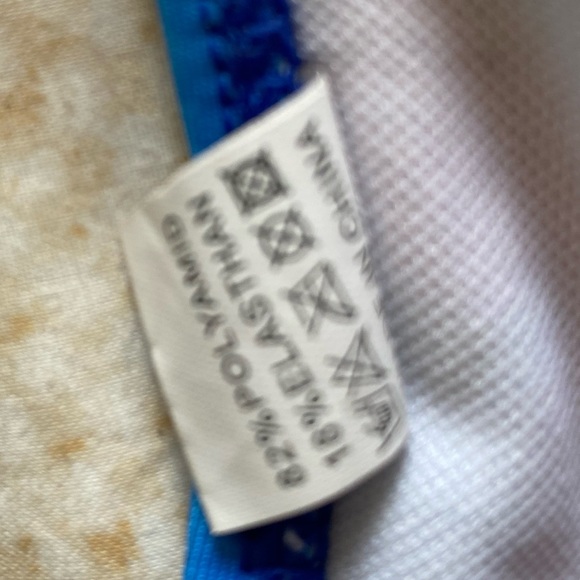 Macaw Tropical High Waisted Cheeky Bikini Bottom - Picture 4 of 5